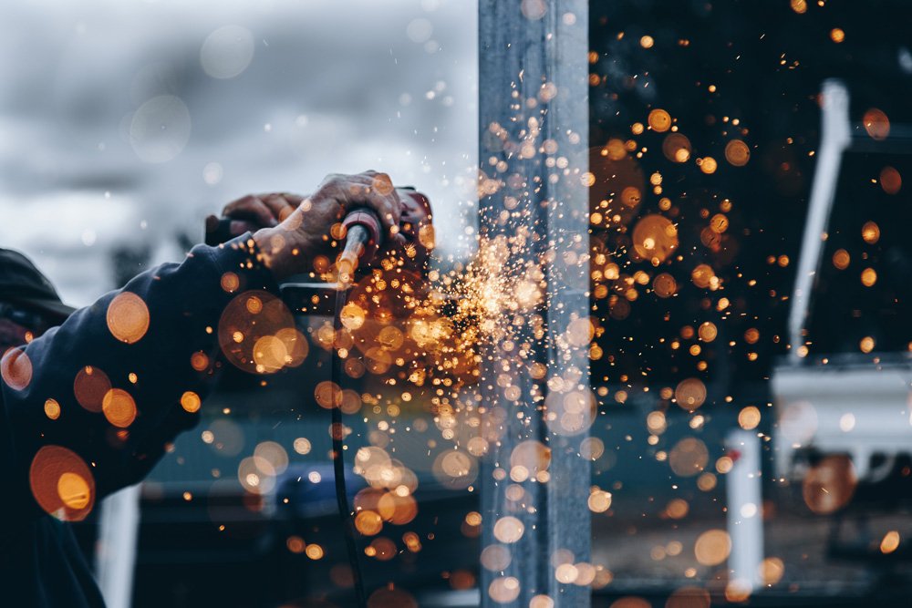welding with flying sparks